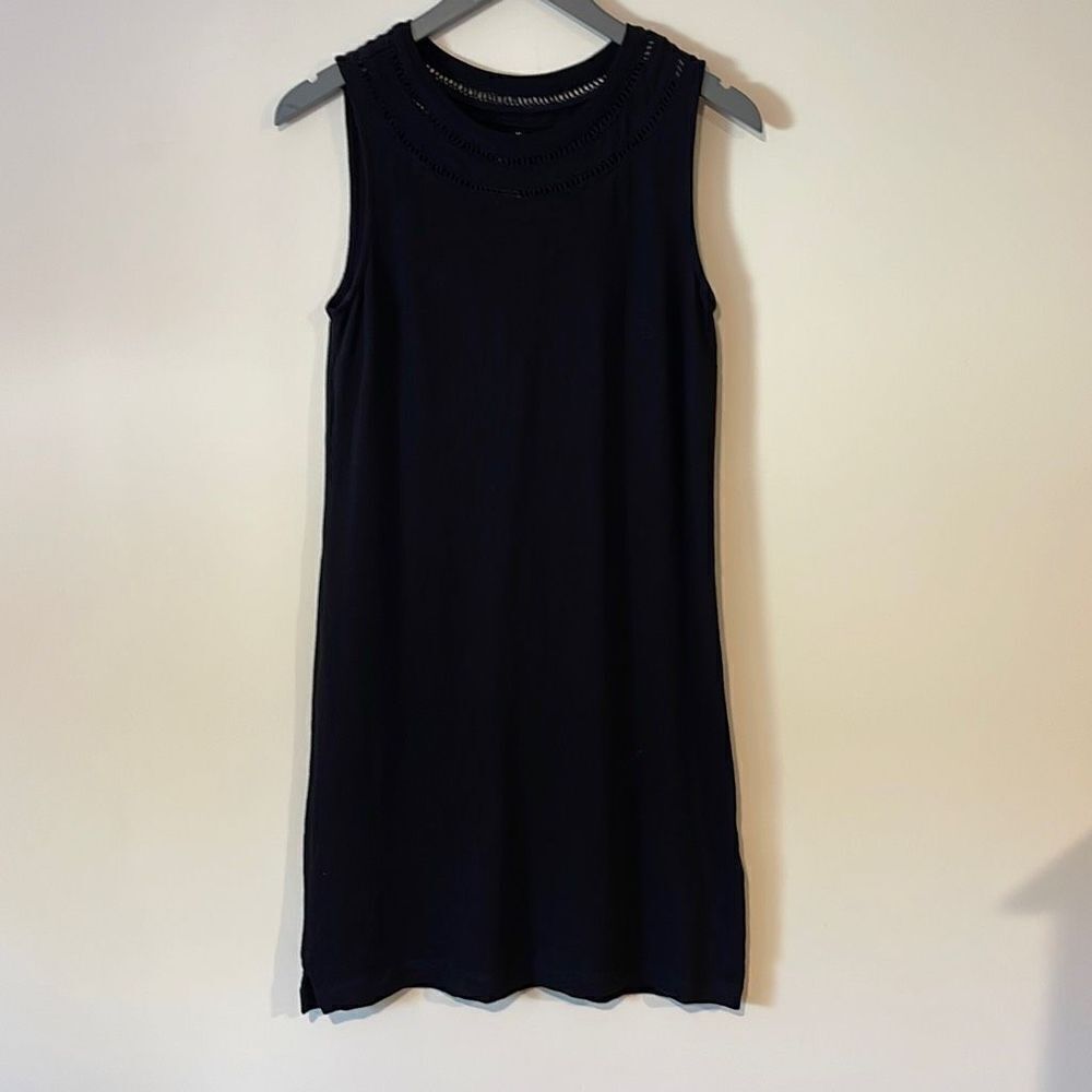 Talbots Petites‎ Shift Dress. Medium Petite. Black. Cotton